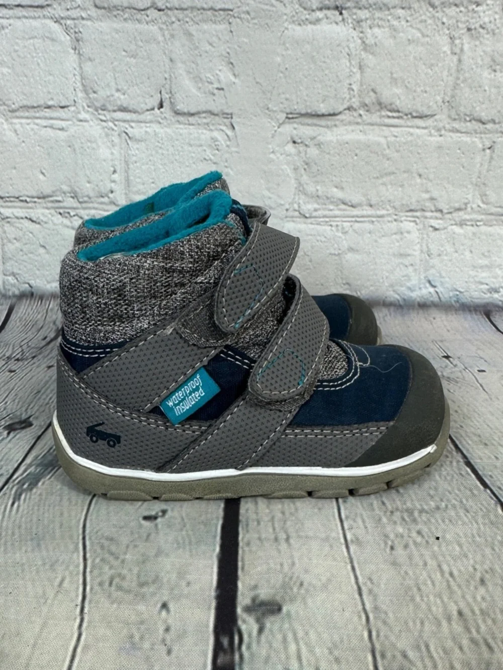 See Kai Run Atlas II Waterproof Insulated Snow Boots size 6